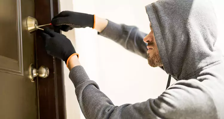 Emergency Motel Lock Repairs—Available 24/7 in Melbourne, FL